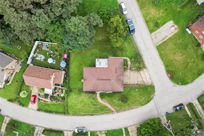 11204 Azalea Dr, Pittsburgh, PA 15235 - Photo 4