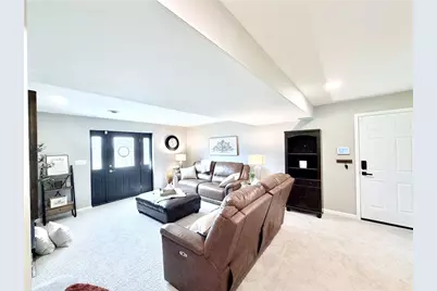 340 Dixon Blvd, South Union Township, PA 15401 - Photo 18