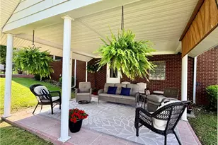 340 Dixon Blvd, South Union Township, PA 15401 - Photo 10