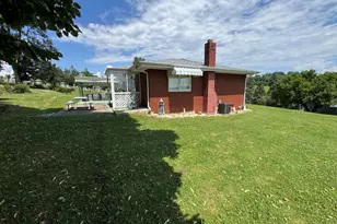 213 Church Ln, Madison Boro, PA 15663 - Photo 10