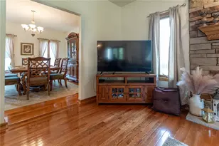 1846 Lori Ln, Hermitage, PA 16148 - Photo 12