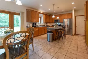 1846 Lori Ln, Hermitage, PA 16148 - Photo 18