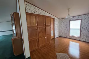 1086 Martin Ave, New Kensington, PA 15068 - Photo 10
