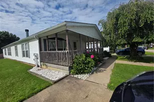 1086 Martin Ave, New Kensington, PA 15068 - Photo 4