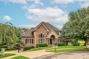 719 Belmar Place, Cranberry Township, PA 16066 - Photo 2