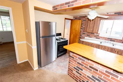 107 Mulkerrin Dr, Ross Twp, PA 15214 - Photo 16