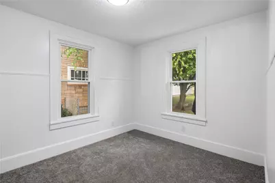 240 Tyler Ave, Washington, PA 15301 - Photo 12