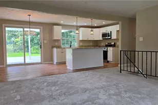 745 Sara Ln, Verona, PA 15147 - Photo 10