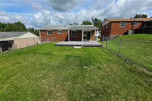 745 Sara Ln, Verona, PA 15147 - Photo 4