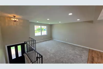 745 Sara Ln, Verona, PA 15147 - Photo 20