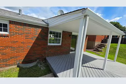 745 Sara Ln, Verona, PA 15147 - Photo 8