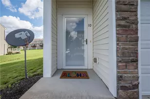 10 Roosevelt Dr, Kennedy Township, PA 15136 - Photo 6