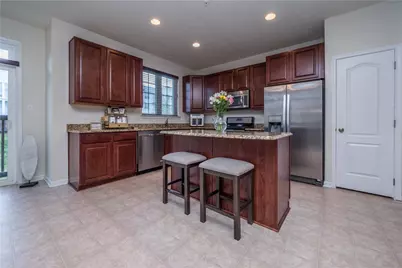10 Roosevelt Dr, Kennedy Township, PA 15136 - Photo 16