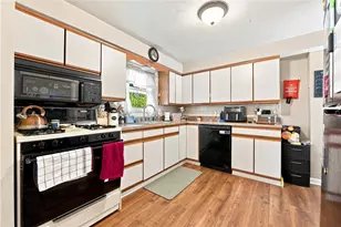 1203 Anna Ave, West Mifflin, PA 15122 - Photo 4