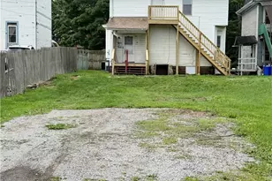 219 E Wallace Ave, New Castle, PA 16101 - Photo 22