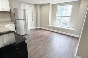 219 E Wallace Ave, New Castle, PA 16101 - Photo 8