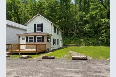 10 Young Ln, Charleroi Boro, PA 15022 - Photo 1