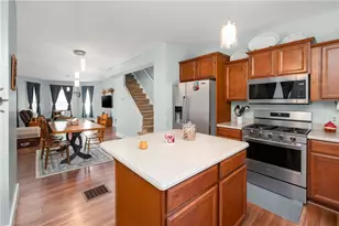 312 College Ave, Grove City Boro, PA 16127 - Photo 14