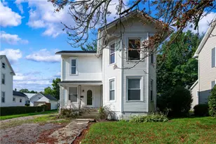 312 College Ave, Grove City Boro, PA 16127 - Photo 1