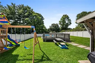135 Cranbrooke Dr, Findlay Township, PA 15108 - Photo 24