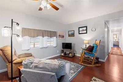 136 Lambert Ln, Hempfield Township, PA 15601 - Photo 6