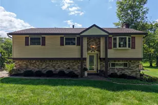 668 Bairdford Rd, West Deer, PA 15044 - Photo 2