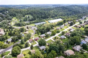 1081 Old Post Rd, South Park, PA 15129 - Photo 12