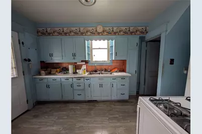 1820 3rd Ave, New Brighton, PA 15066 - Photo 14