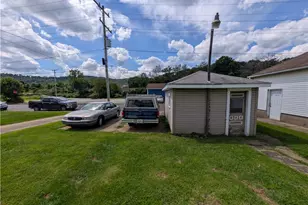 1820 3rd Ave, New Brighton, PA 15066 - Photo 8