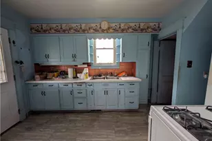1820 3rd Ave, New Brighton, PA 15066 - Photo 14