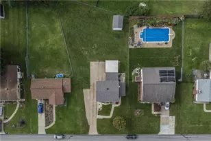 5639 Tracy Dr, Bethel Park, PA 15236 - Photo 46
