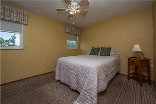 5639 Tracy Dr, Bethel Park, PA 15236 - Photo 30