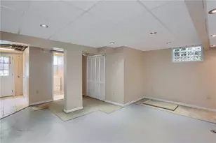 941 6th St, Baden, PA 15005 - Photo 34