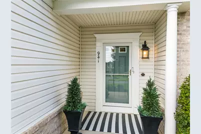 941 Royal Crt, North Strabane, PA 15317 - Photo 2