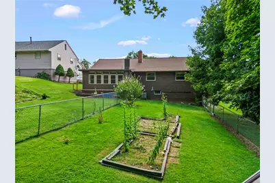 107 Pennsylvania Blvd, Monessen, PA 15062 - Photo 4