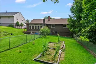 107 Pennsylvania Blvd, Monessen, PA 15062 - Photo 4