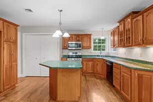 8310 Reagan Dr, Pittsburgh, PA 15237 - Photo 8