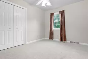 8310 Reagan Dr, Pittsburgh, PA 15237 - Photo 18