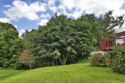 156 Dinwiddie Dr, Pittsburgh, PA 15068 - Photo 8