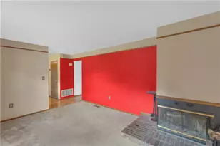 156 Dinwiddie Dr, Pittsburgh, PA 15068 - Photo 16