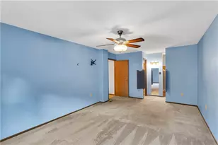 156 Dinwiddie Dr, Pittsburgh, PA 15068 - Photo 26