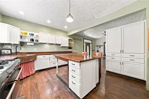 866 Crucible Rd, Crucible, PA 15325 - Photo 6
