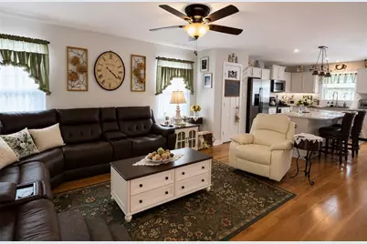 153 Olivia Dr., Center Township, PA 15061 - Photo 6