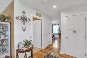 153 Olivia Dr, Center Township, PA 15061 - Photo 4