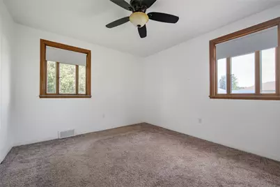 2356 West St, Aliquippa, PA 15001 - Photo 22