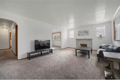 2356 West St, Aliquippa, PA 15001 - Photo 2
