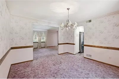 3425 Aloha Dr, Lower Burrell, PA 15068 - Photo 8