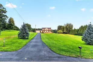206 Race Track Rd, East Huntington, PA 15679 - Photo 4