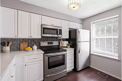 115 Saxonwald, Pittsburgh, PA 15234 - Photo 4