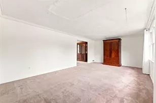102 Greylock Dr, Pittsburgh, PA 15235 - Photo 4